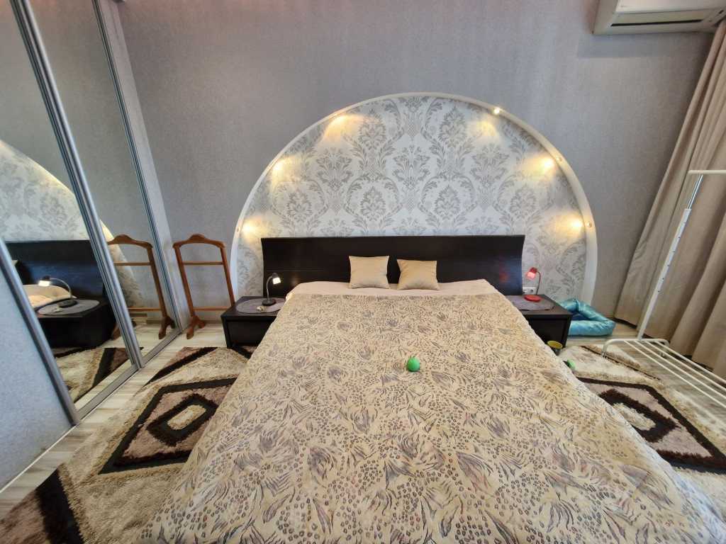 Оренда 3-кімнатної квартири 94 м², Білоруська вул., 3