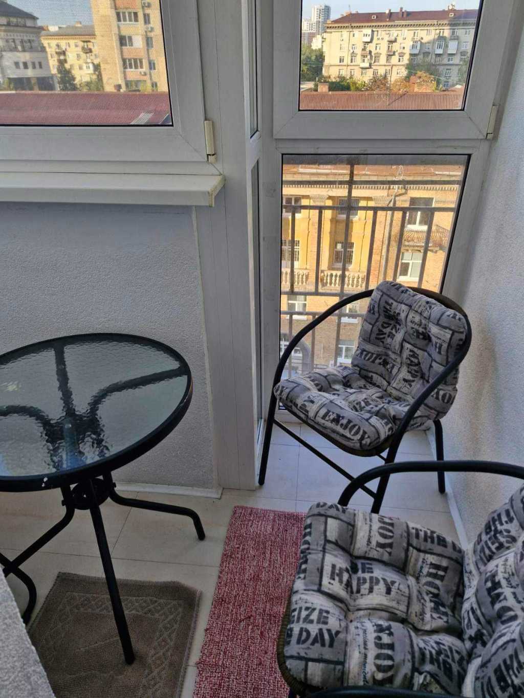 Оренда 3-кімнатної квартири 94 м², Білоруська вул., 3