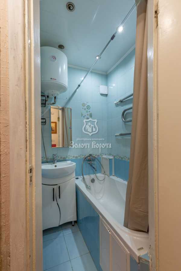 Продажа 2-комнатной квартиры 43 м², Кловский спуск, 12А