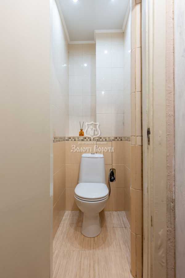 Продажа 2-комнатной квартиры 43 м², Кловский спуск, 12А