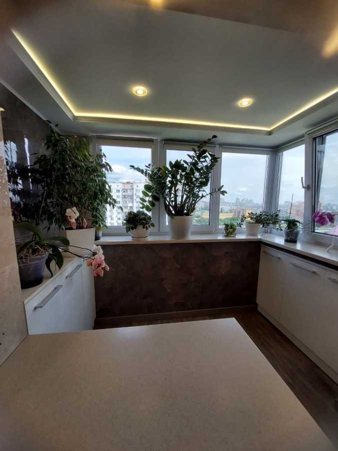 Продажа 2-комнатной квартиры 45 м², Оболонская пл.