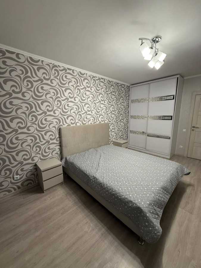 Оренда 1-кімнатної квартири 42 м², Софии Русовой вул., 7А