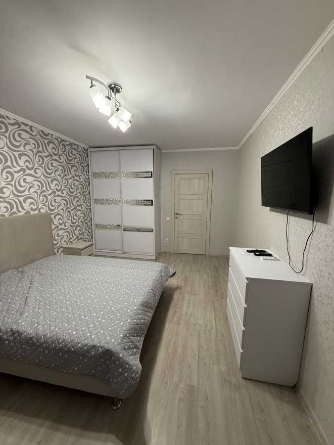 Оренда 1-кімнатної квартири 42 м², Софии Русовой вул., 7А