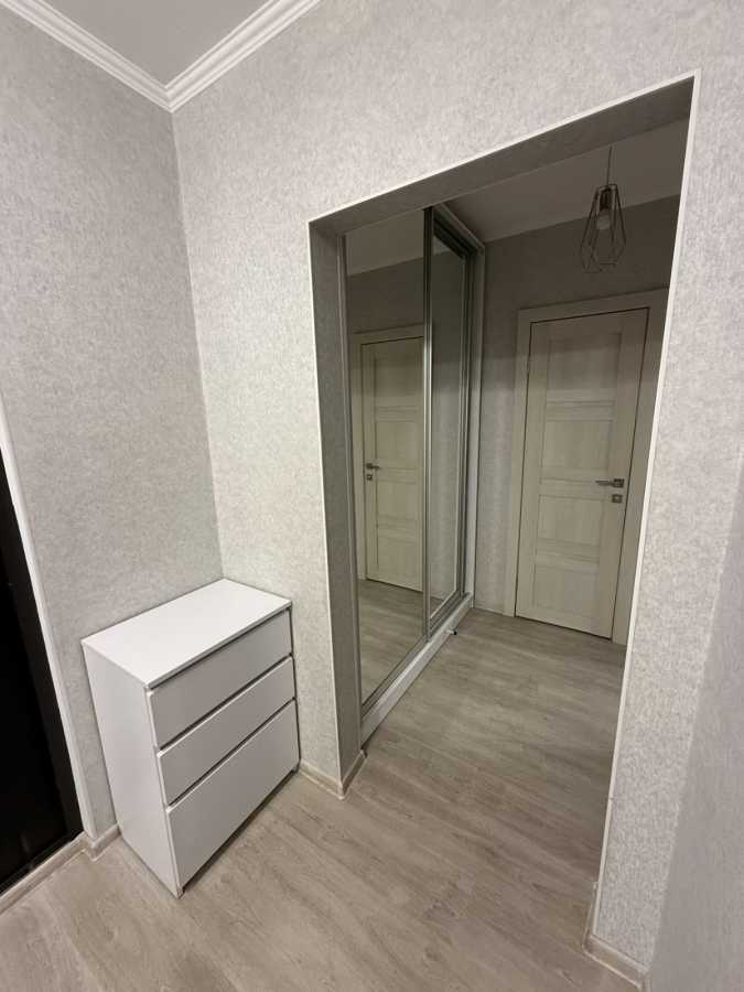 Оренда 1-кімнатної квартири 42 м², Софии Русовой вул., 7А