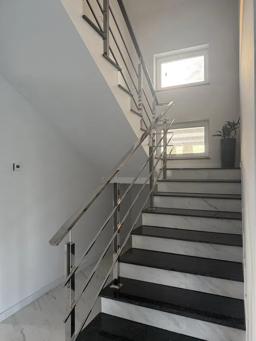 Оренда будинку 160 м², Орхідейна вул.