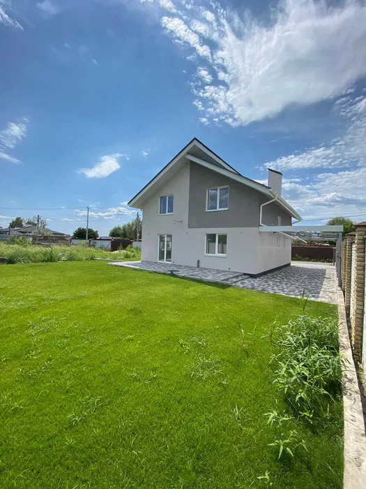 Оренда будинку 160 м², Орхідейна вул.