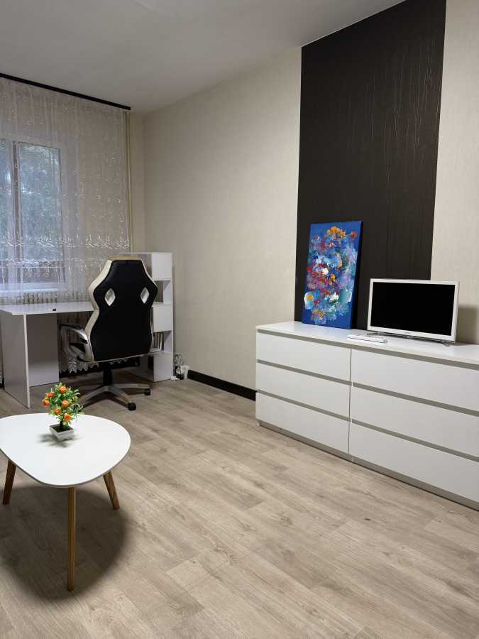 Оренда 2-кімнатної квартири 56 м², Жмеринська вул., 36