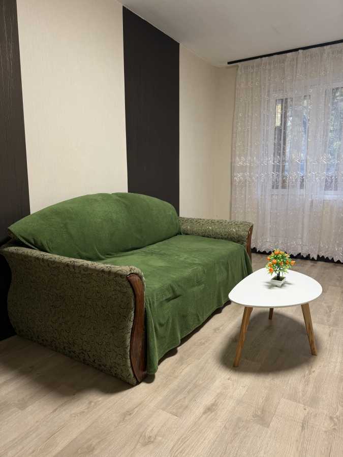 Оренда 2-кімнатної квартири 56 м², Жмеринська вул., 36