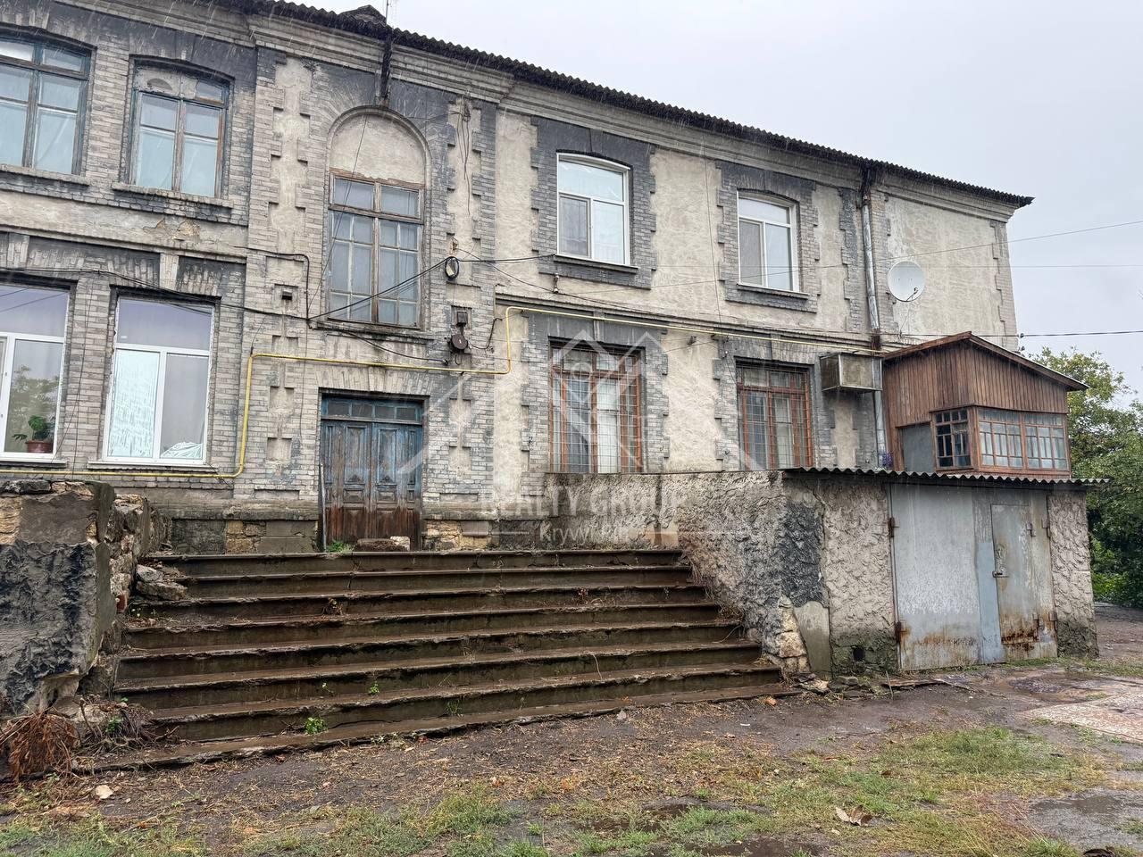 Продажа 5-комнатной квартиры 139 м², Демиденко ул.
