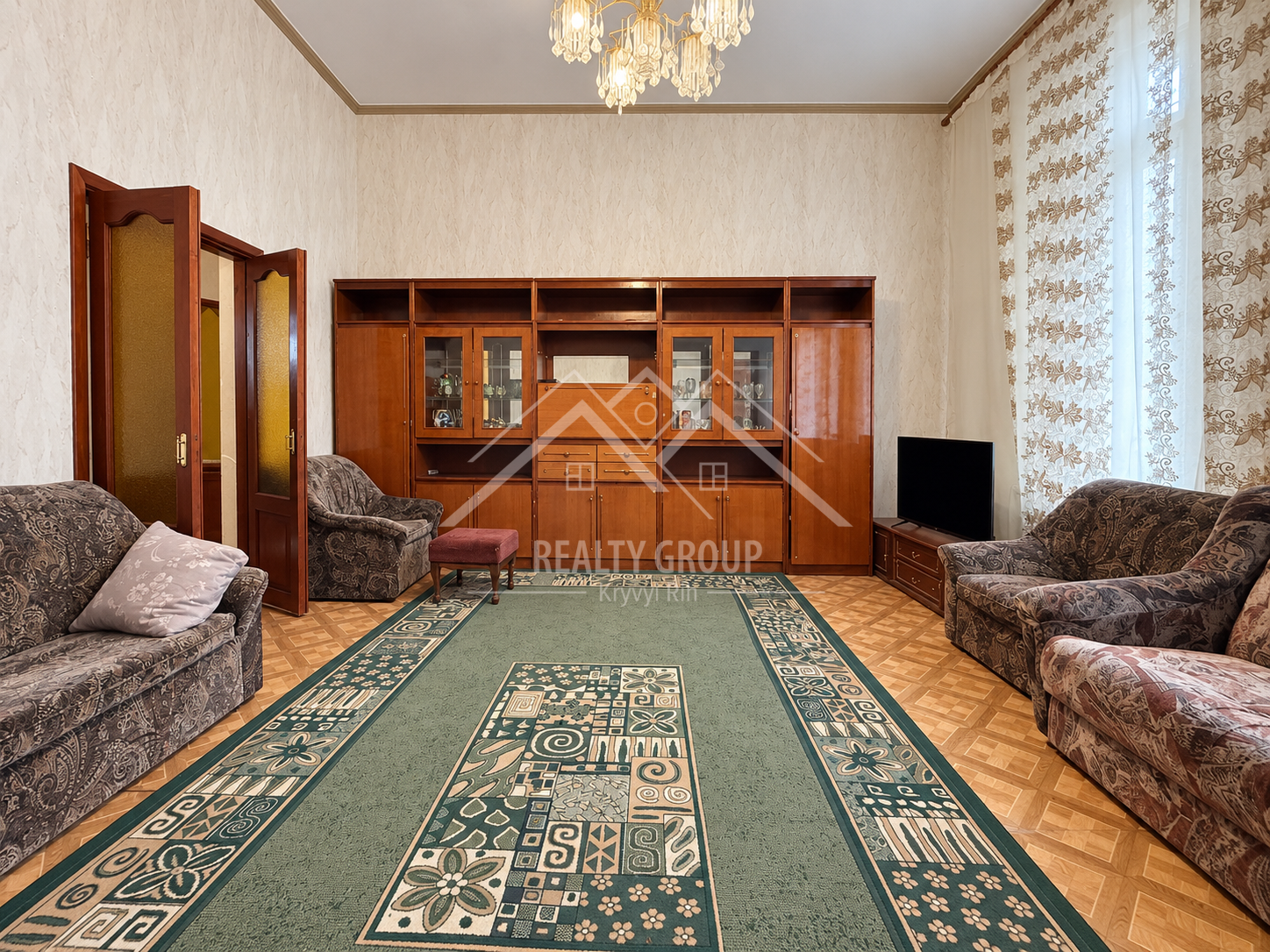 Продажа 5-комнатной квартиры 139 м², Демиденко ул.