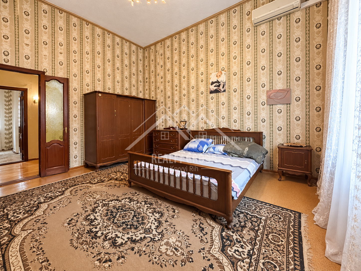 Продажа 5-комнатной квартиры 139 м², Демиденко ул.