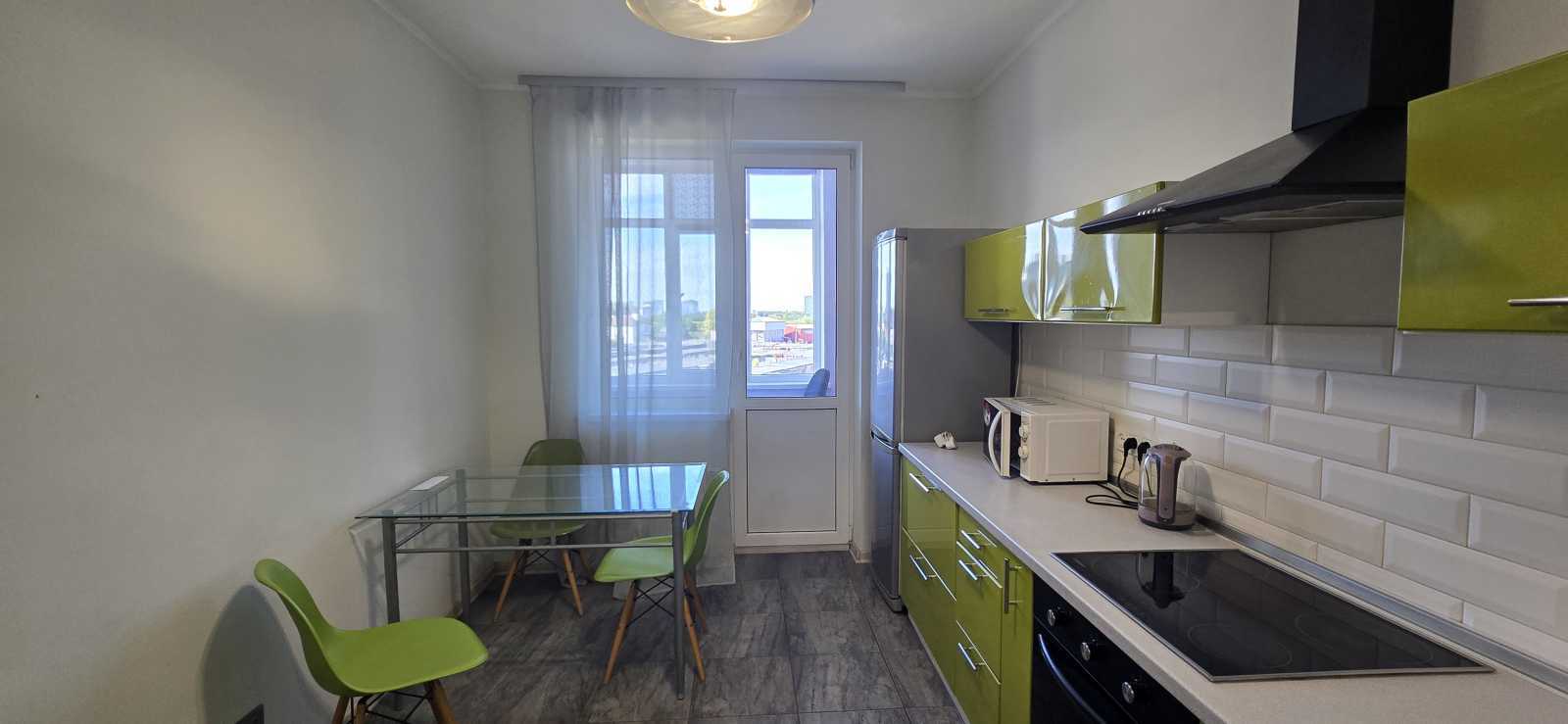 Оренда 1-кімнатної квартири 49 м², Бакинська вул., 37Д