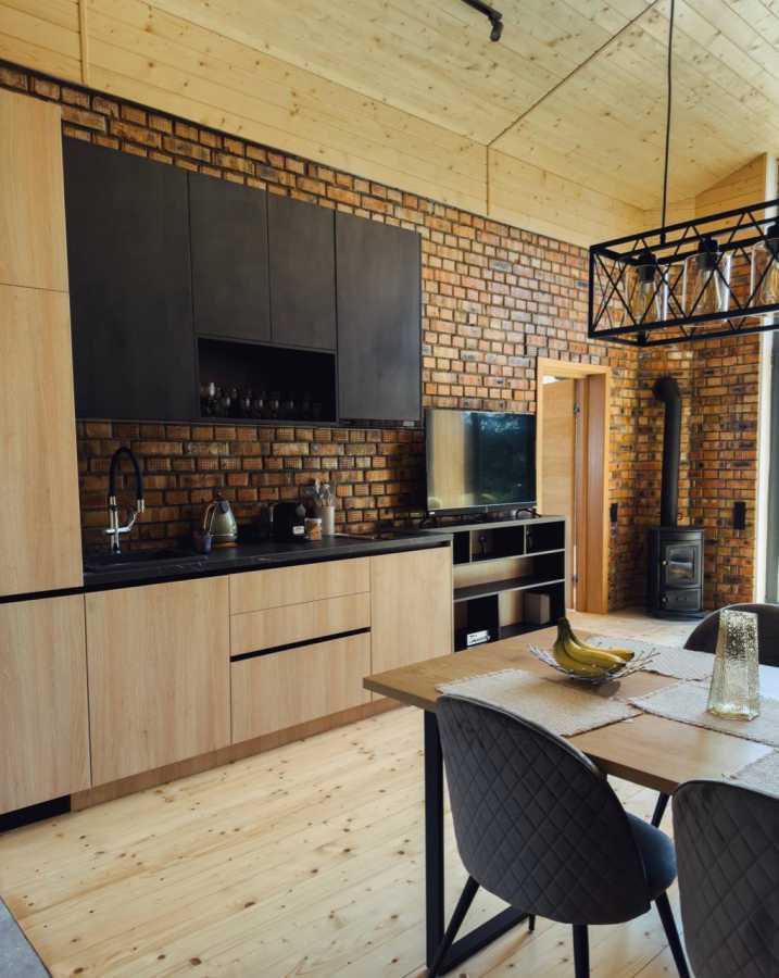Продажа коттеджа 89 м², Микуличин, улица Центральна