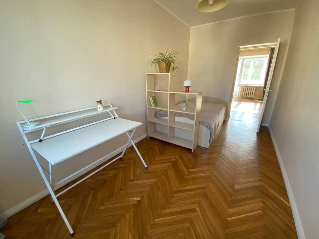 Оренда 3-кімнатної квартири 59 м², Лесі Українки бул., 24