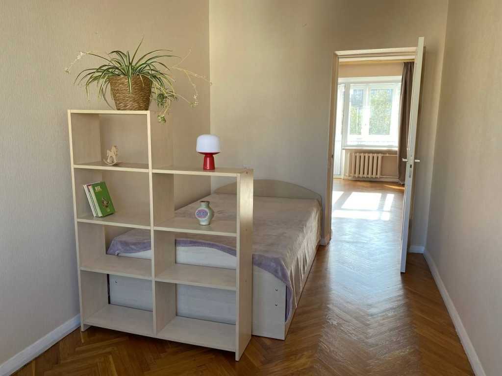 Оренда 3-кімнатної квартири 59 м², Лесі Українки бул., 24