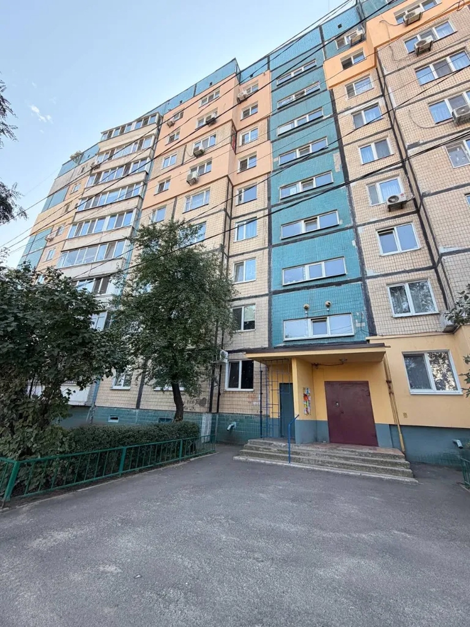 Продажа 3-комнатной квартиры 64 м², Шолохова ул., 5