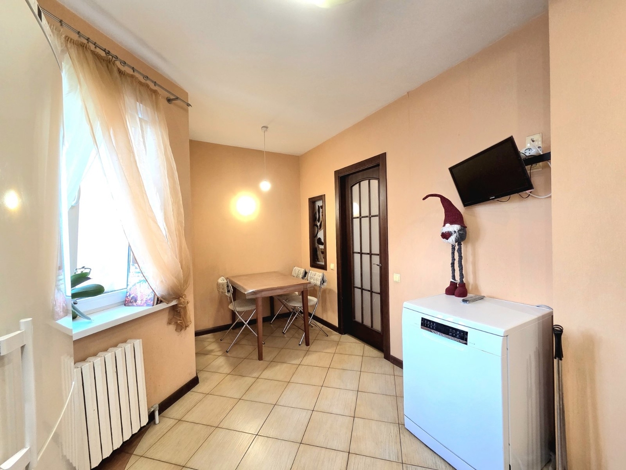 Продажа 2-комнатной квартиры 66 м², Мира просп., 7