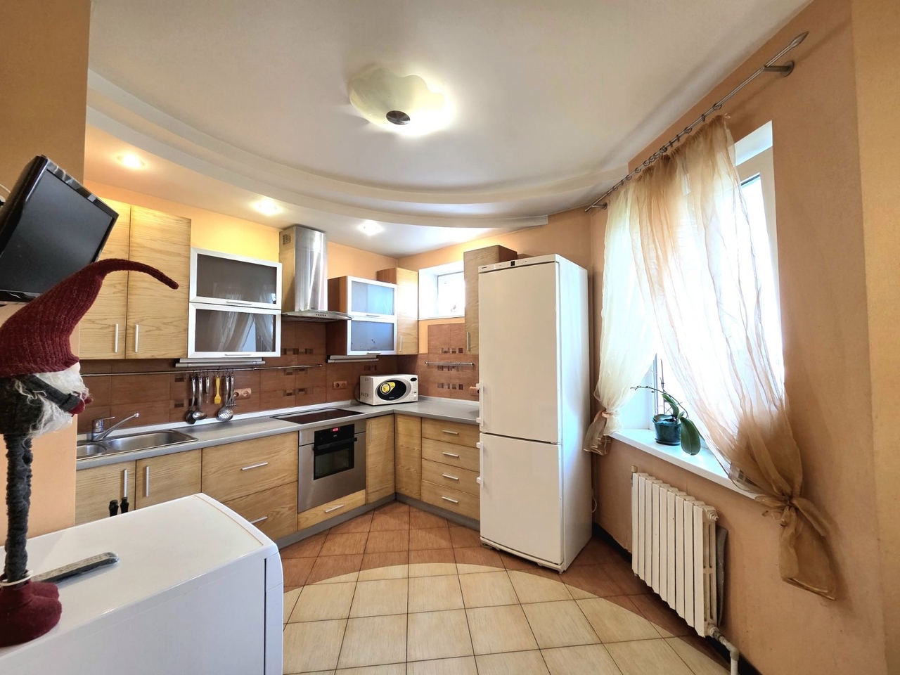 Продажа 2-комнатной квартиры 66 м², Мира просп., 7