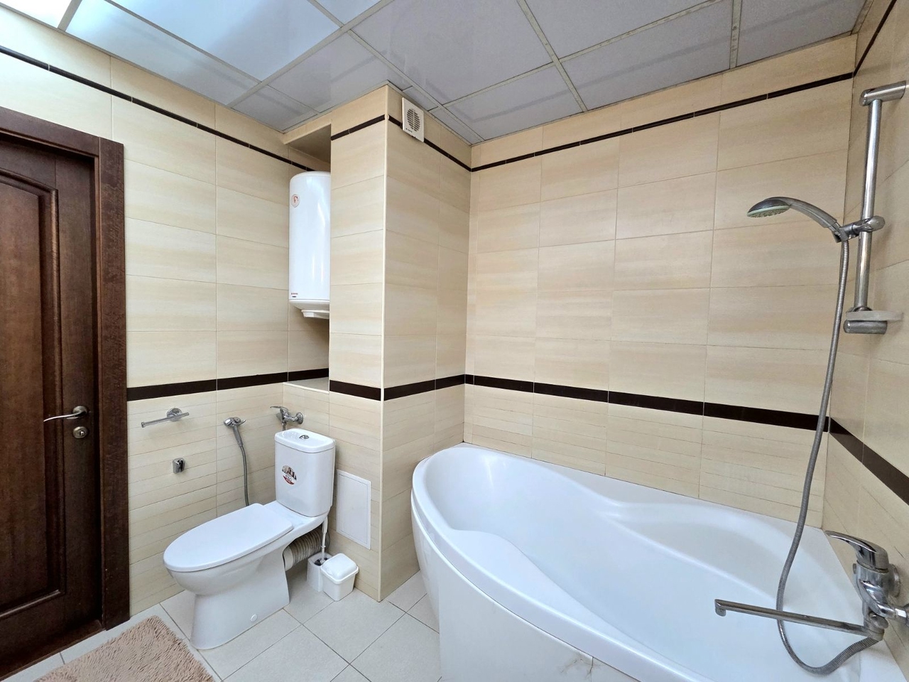 Продажа 2-комнатной квартиры 66 м², Мира просп., 7