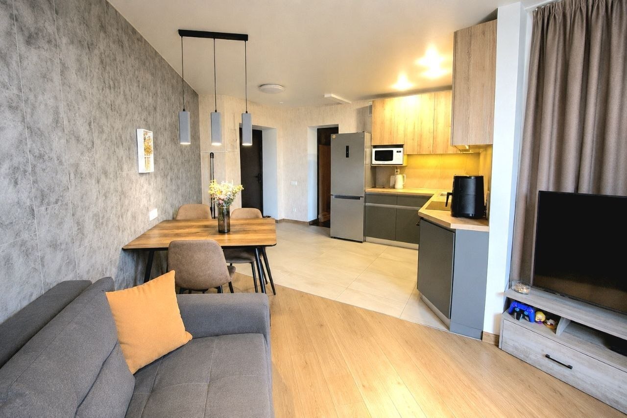 Аренда 2-комнатной квартиры 60 м², Луговская ул.