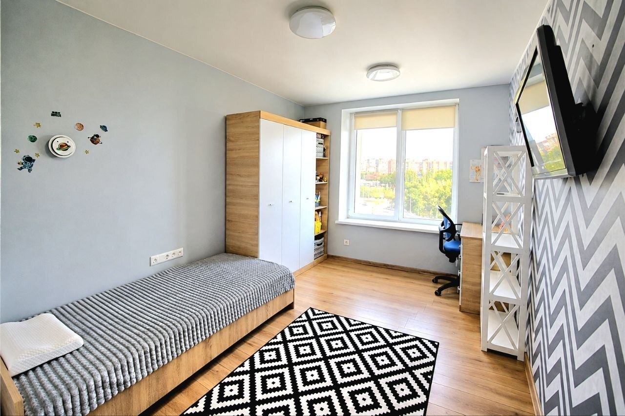 Аренда 2-комнатной квартиры 60 м², Луговская ул.
