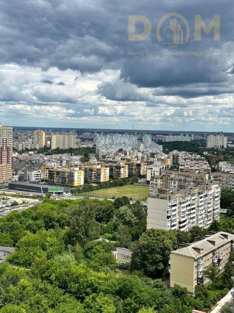 Продажа 2-комнатной квартиры 71 м², Полковая ул., 65