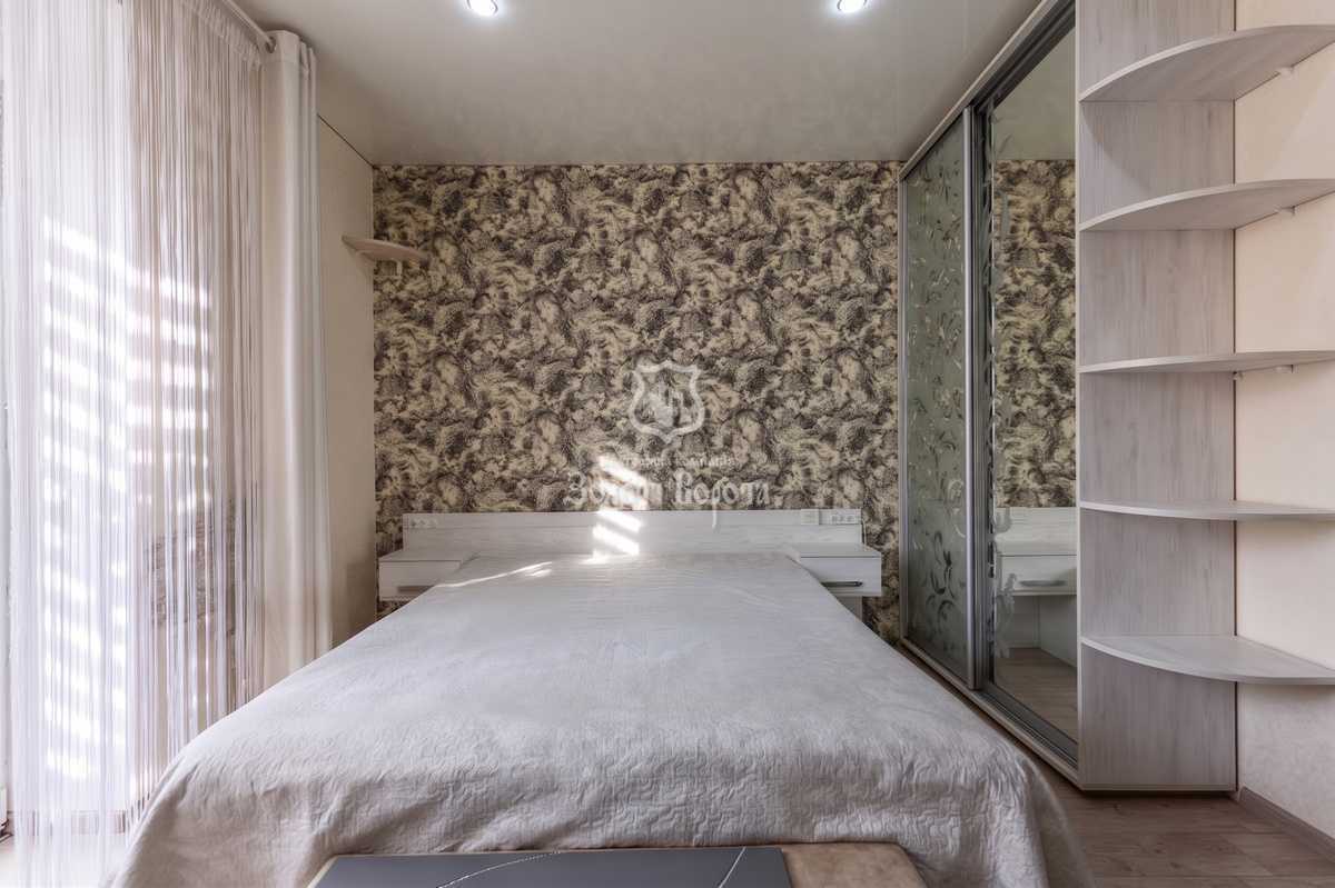 Продажа 2-комнатной квартиры 63 м², Мира ул., 13