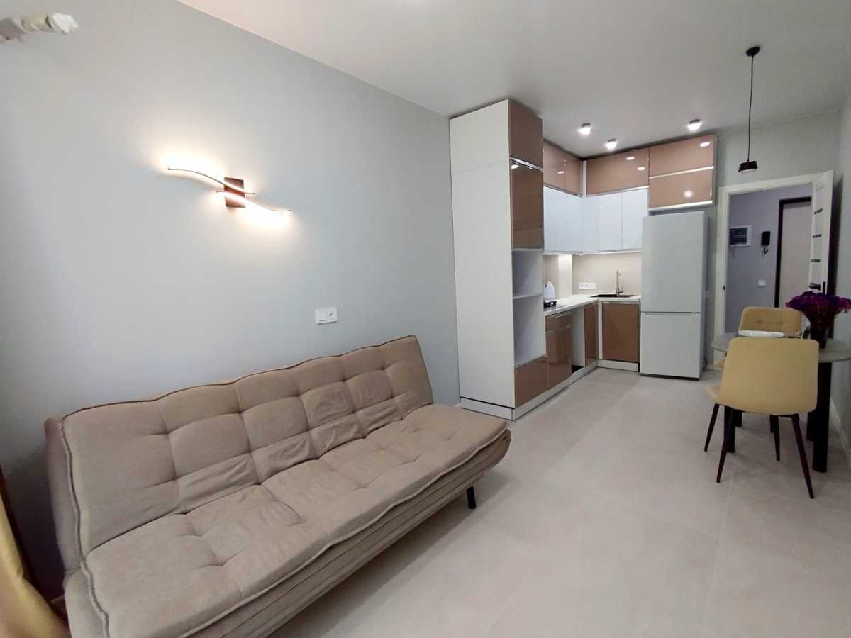 Продажа 1-комнатной квартиры 42 м², Сковороды ул., 13/8