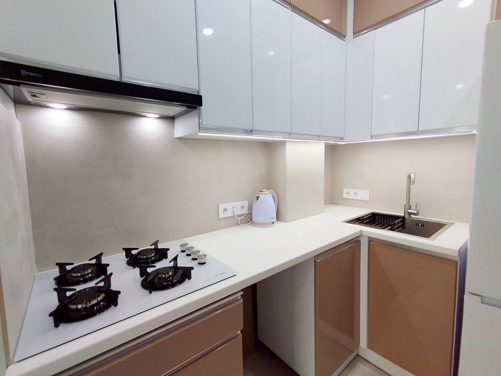 Продаж 1-кімнатної квартири 42 м², Сковороди вул.
