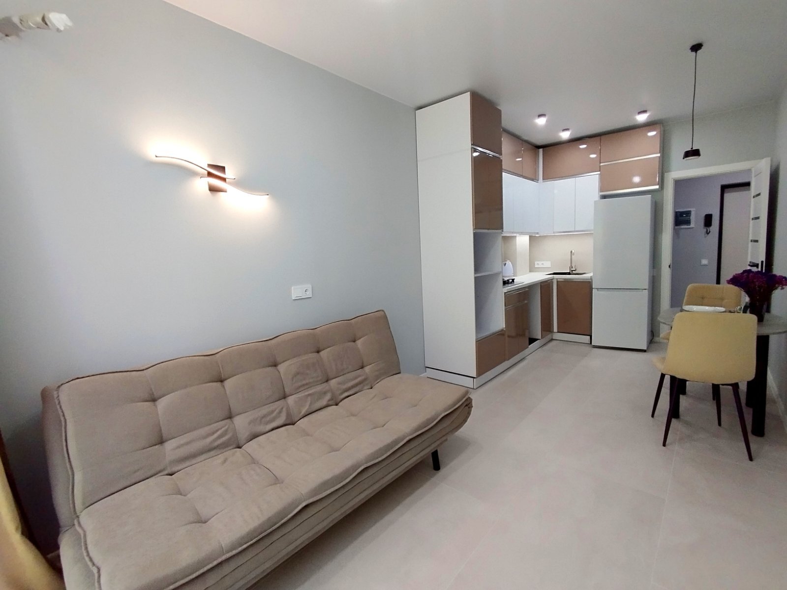 Продаж 1-кімнатної квартири 42 м², Сковороди вул.
