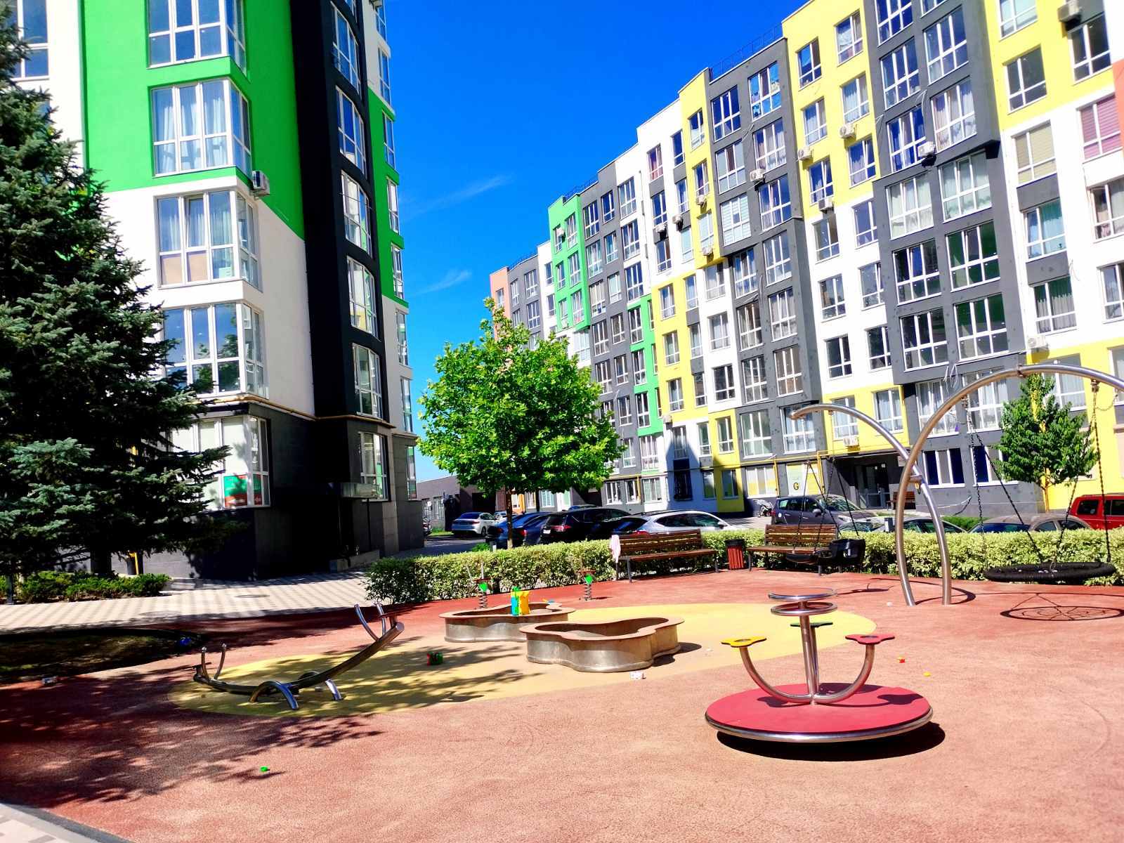 Продаж 1-кімнатної квартири 42 м², Сковороди вул.