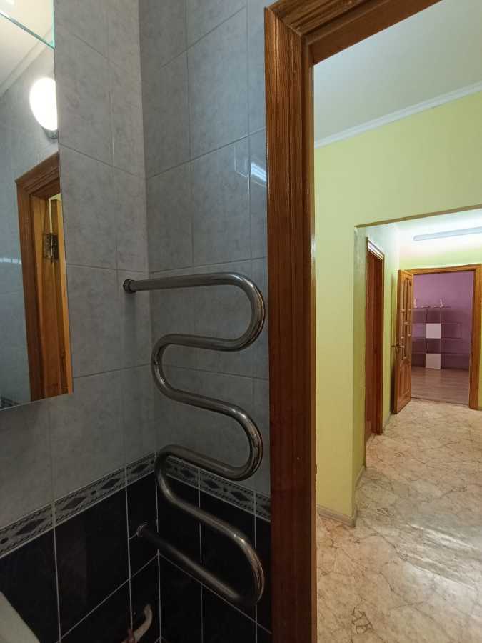 Продажа 2-комнатной квартиры 56.4 м², Анны Ахматовой ул., 43