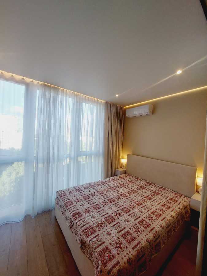 Оренда 1-кімнатної квартири 35 м², Кам’янська вул., 127