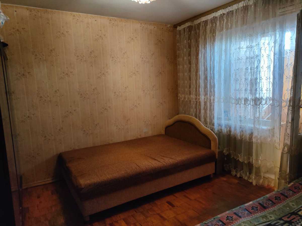 Оренда 2-кімнатної квартири 55 м², Лариси Руденко вул., 13