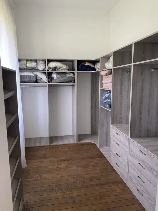 Оренда будинку 455 м², 7-а Абрикосова вул.