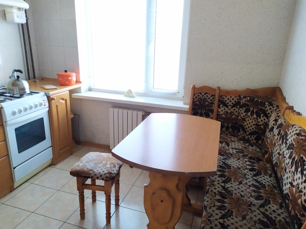 Аренда 2-комнатной квартиры 50 м², Чаривная ул., 105