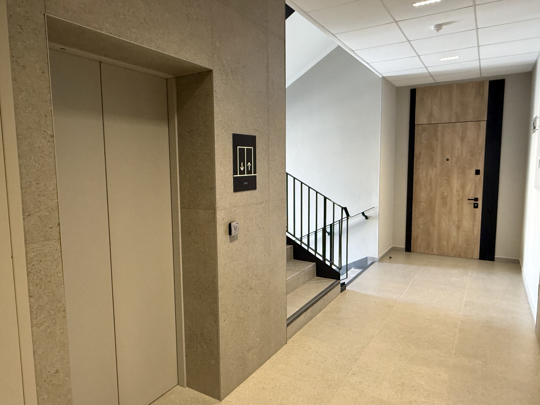 Продажа 3-комнатной квартиры 105 м², Семьи Кистяковских бул., 10