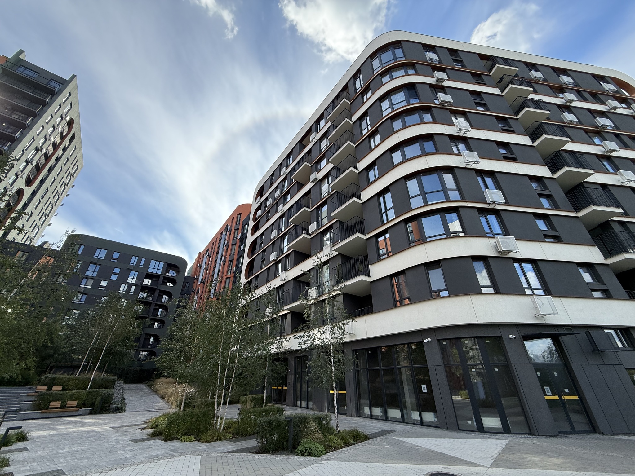 Продажа 3-комнатной квартиры 105 м², Семьи Кистяковских бул., 10