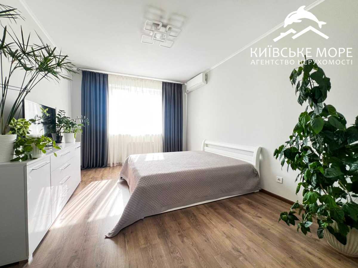 Оренда 1-кімнатної квартири 48 м², Воскресенська вул., 18А