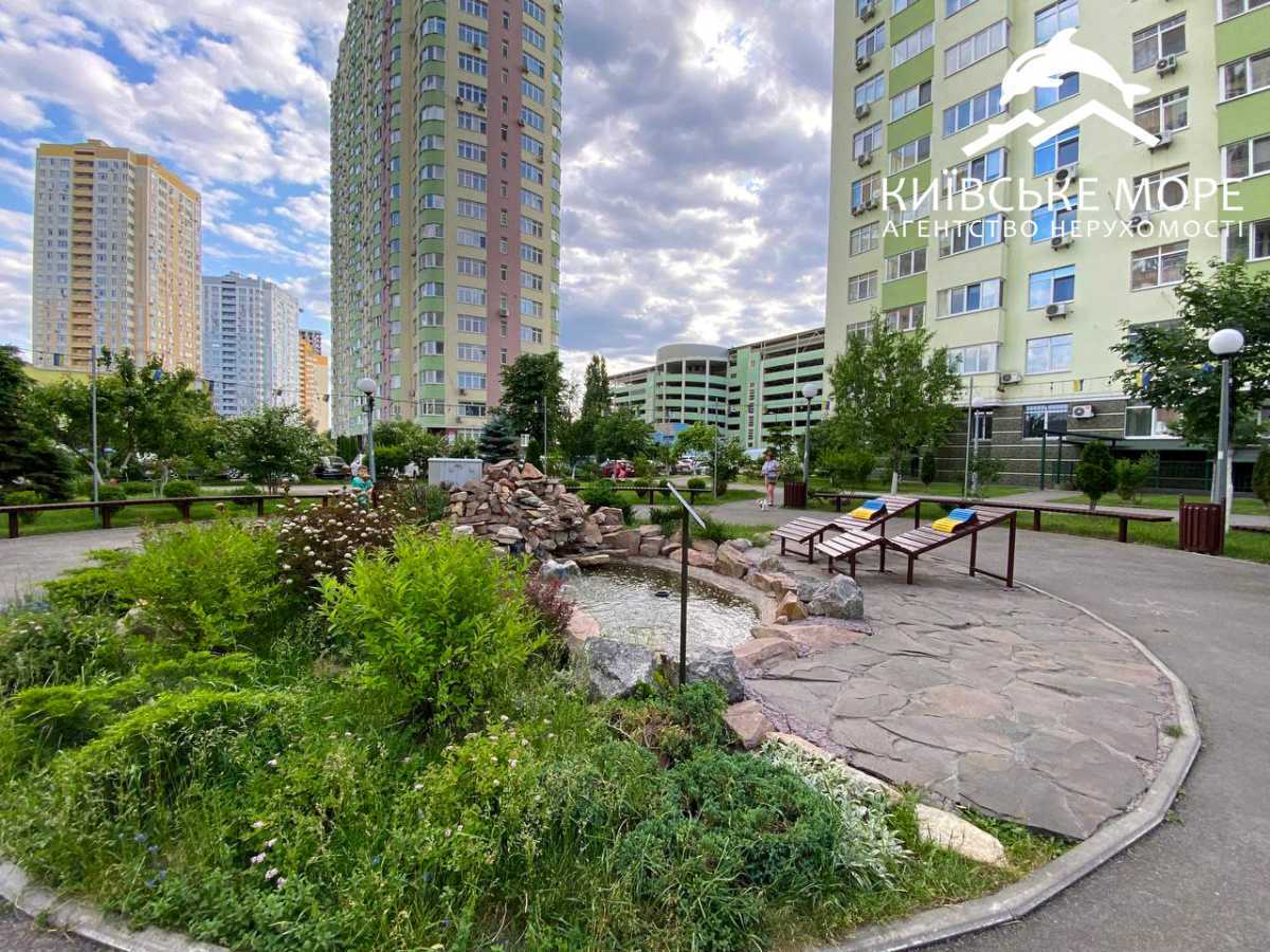 Оренда 1-кімнатної квартири 48 м², Воскресенська вул., 18А