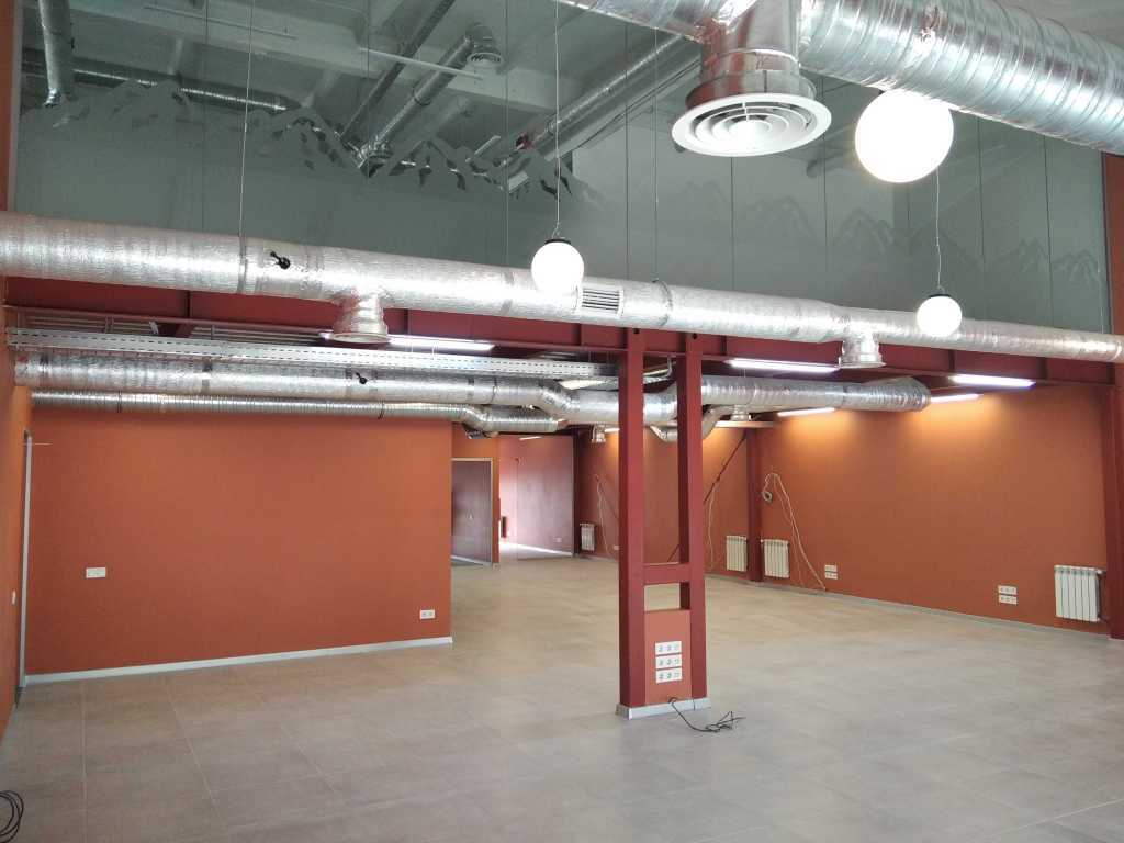 Аренда офиса 830 м², Евгения Сверстюка ул., 11