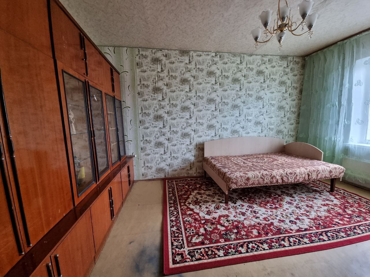 Оренда 1-кімнатної квартири 28 м², Симиренка вул., 24