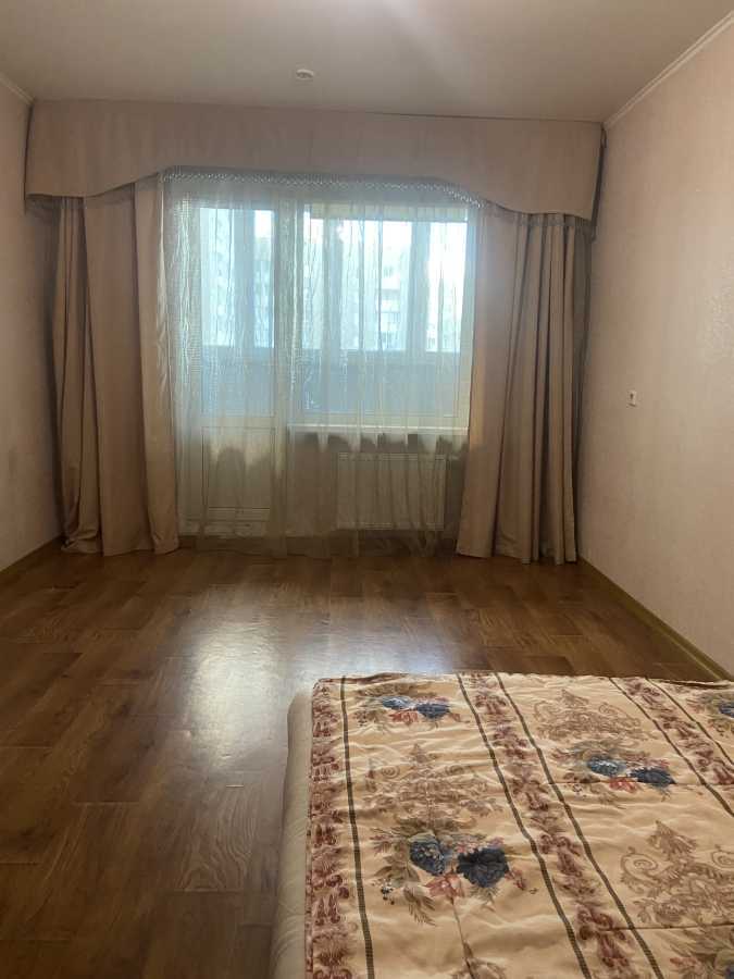 Оренда 3-кімнатної квартири 95 м², Сергія Данченка вул., 3
