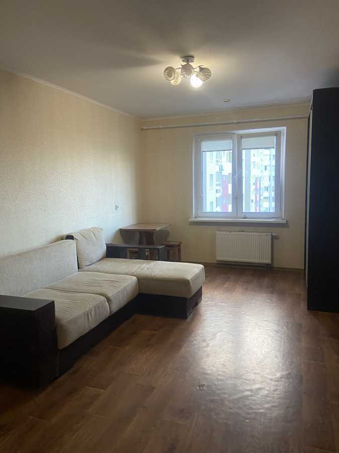Оренда 3-кімнатної квартири 95 м², Сергія Данченка вул., 3