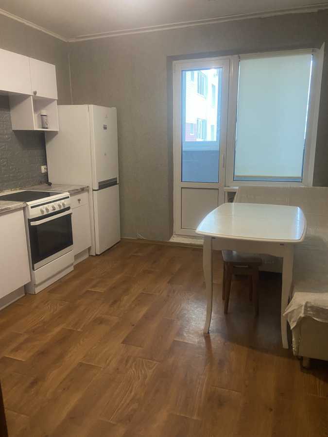 Оренда 3-кімнатної квартири 95 м², Сергія Данченка вул., 3