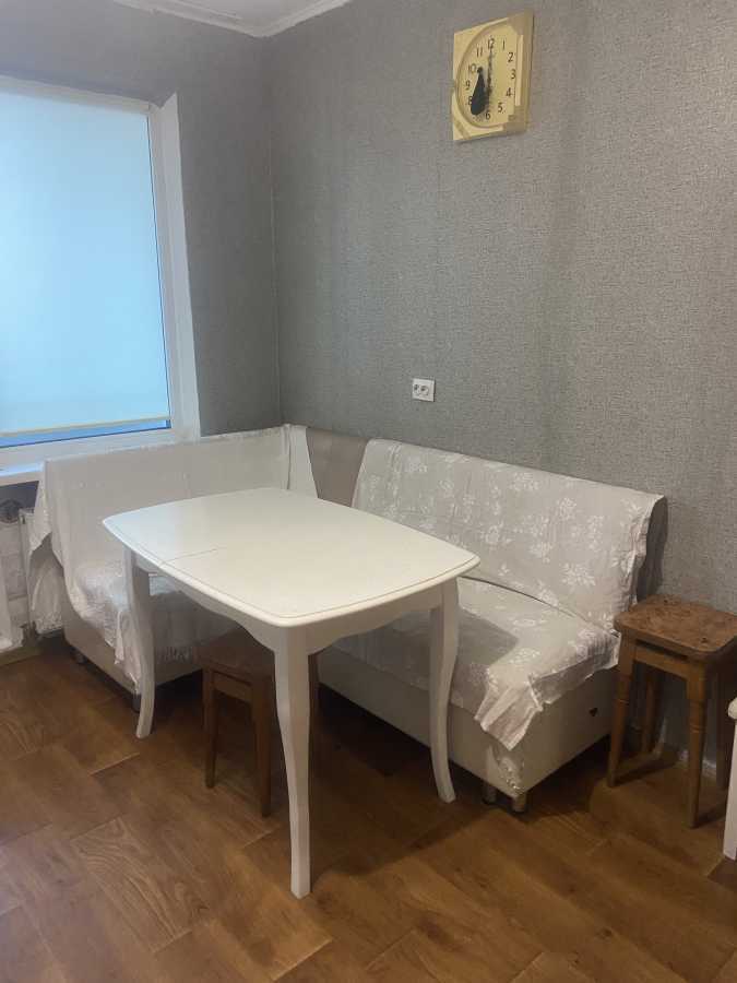 Оренда 3-кімнатної квартири 95 м², Сергія Данченка вул., 3