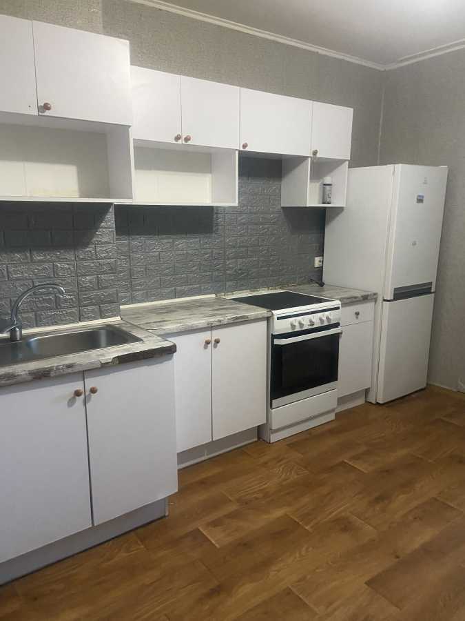 Оренда 3-кімнатної квартири 95 м², Сергія Данченка вул., 3