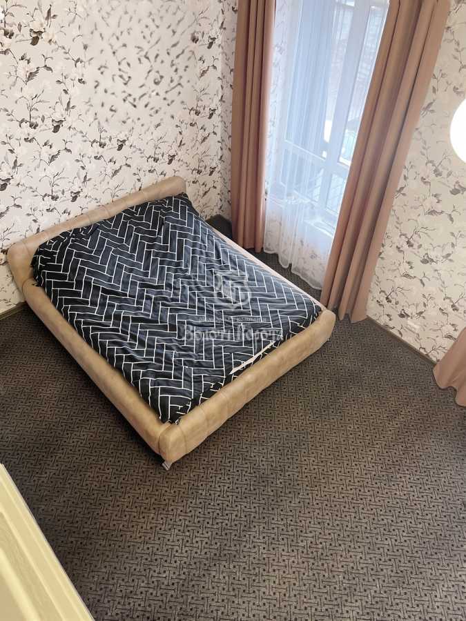 Продажа 1-комнатной квартиры 27.6 м², Завокзальная ул., 7
