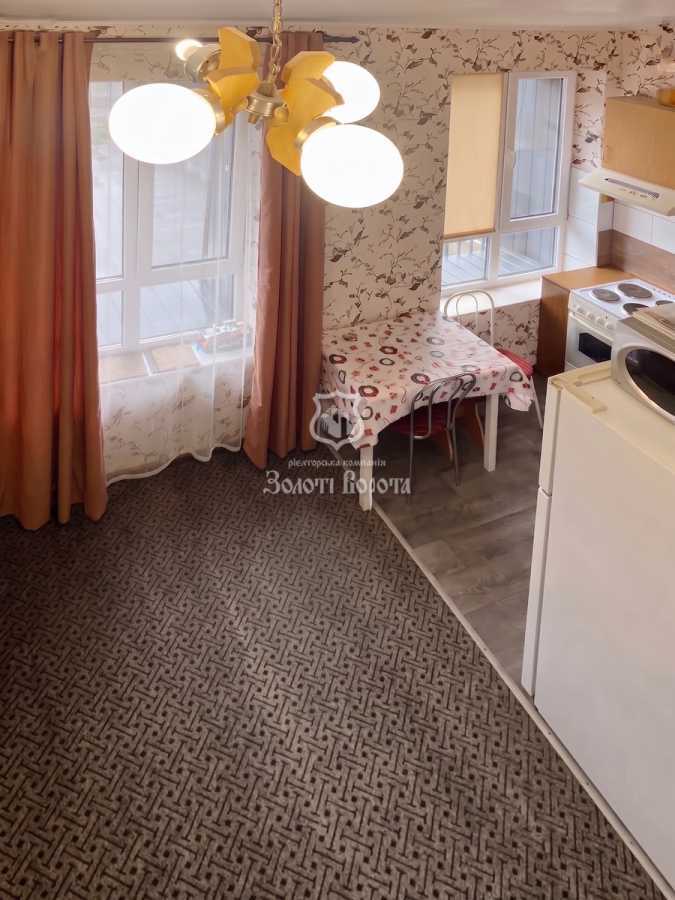 Продажа 1-комнатной квартиры 27.6 м², Завокзальная ул., 7
