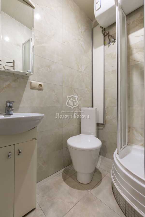 Продажа 4-комнатной квартиры 142 м², Срибнокильская ул., 1